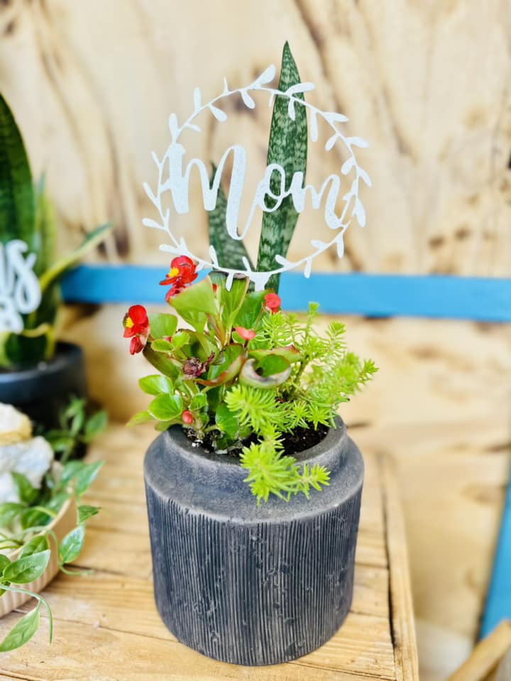 Mom Wreath