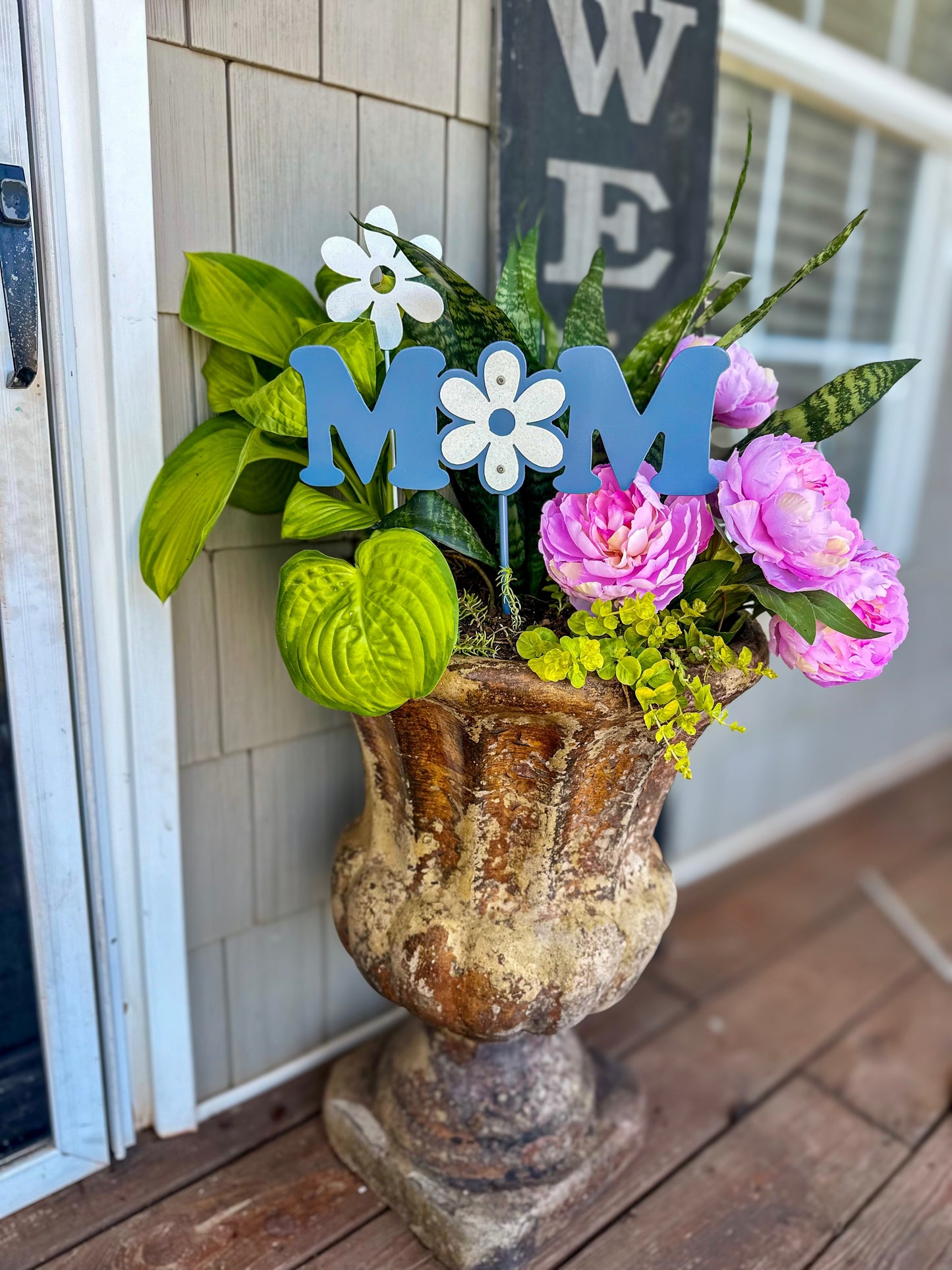 Mom in Bloom